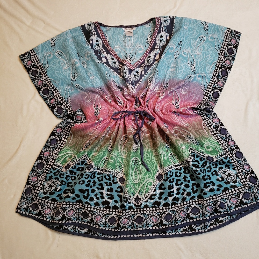 Beautiful drawstring tunic top - Picture 2 of 4